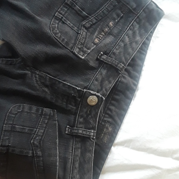 The last jeans youll ever want to wear - Picture 2 of 4